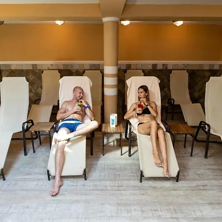 Alfa & Wellness Miskolctapolca Hotel 3*