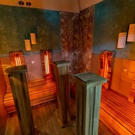 Alfa & Wellness Miskolctapolca Hotel