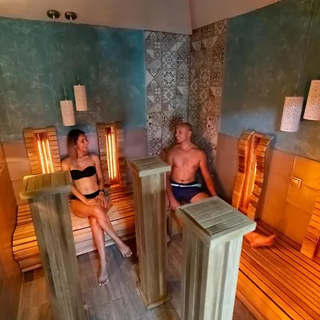 Alfa & Wellness Miskolctapolca 3* Miskolc
