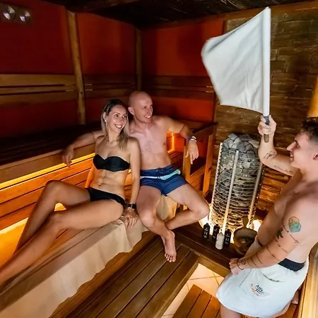 Alfa Hotel & Wellness Miskolctapolca Hotel 3*